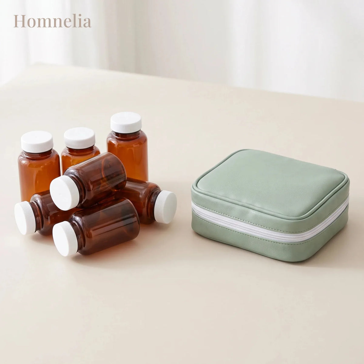 Une seule trousse à la place de tous les flacons de médicaments